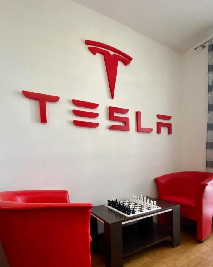 Tesla Smart Apartment Slavonski Brod Bagian luar foto