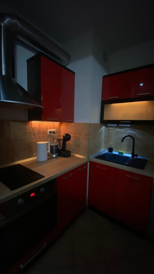 Tesla Smart Apartment Slavonski Brod Bagian luar foto